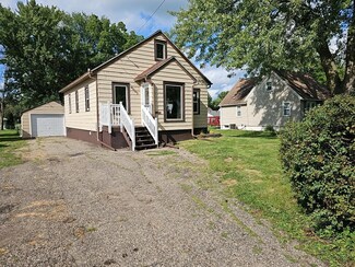 2007 5th Ave NE, Austin, MN 55912