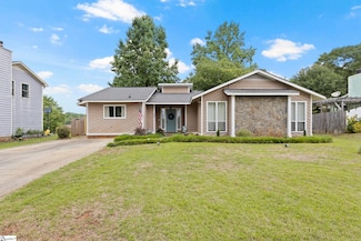 522 Reid School Rd, Taylors, SC 29687