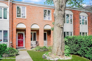 15 Occident Ave, Staten Island, NY 10304