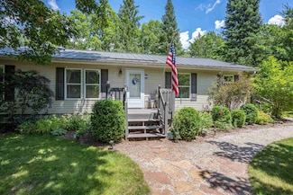 W2894 49th St, Mauston, WI 53948