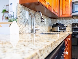 483 N Pine Island Rd Unit C101, Plantation, FL 33324
