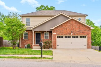 1203 Applewood Cir, Clarksville, TN 37040