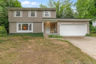 4995 Stony Creek Ave NW, Comstock Park, MI 49321