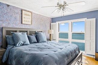 1 Seal Harbor Rd Unit 605, Winthrop, MA 02152