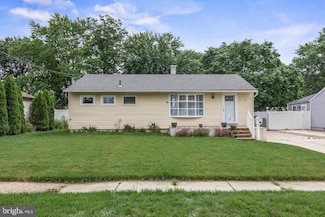 27 Rockland Terrace, Lumberton, NJ 08048