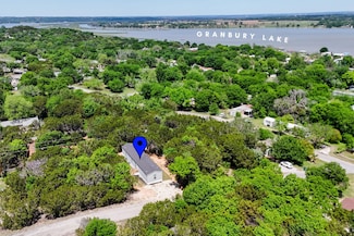 2610 Pinoak St, Granbury, TX 76048