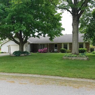 11580 Rawstorne Ln, Mishawaka, IN 46545