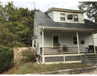 15 Concord St, Lynn, MA 01902