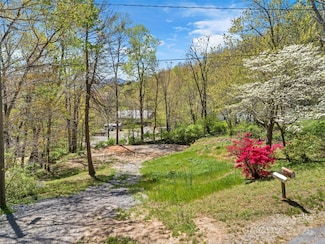 TBD Carolina Heights Unit Tracts B, C & D, Black Mountain, NC 28711