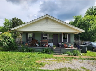 124 Foy Ave, Florence, AL 35630