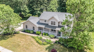 4166 Grandwood Cir, Saint Joseph, MI 49085