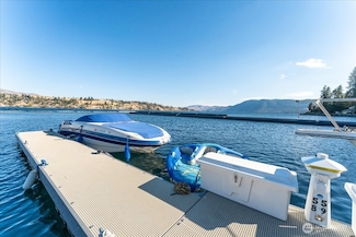 11415 S Lakeshore Rd Unit 21, Chelan, WA 98816
