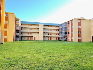 3610 NW 21st St Unit 312, Lauderdale Lakes, FL 33311