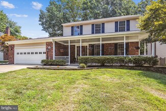 15317 Edgehill Dr, Dumfries, VA 22025