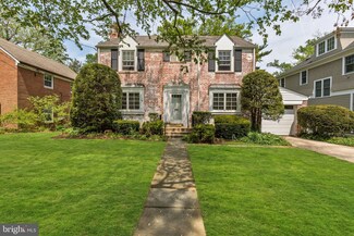 4517 Cumberland Ave, Chevy Chase, MD 20815