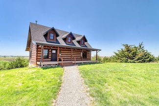 4949 Little Salt Rd, Ceresco, NE 68017