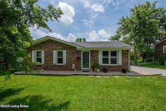 1008 E Mailback Way, Crestwood, KY 40014