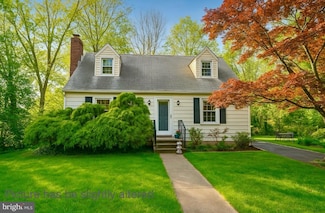 119 Nancy Ln, Ewing, NJ 08638