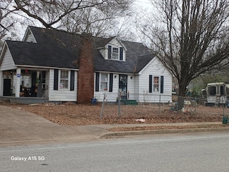 1870 James St, Memphis, TN 38106