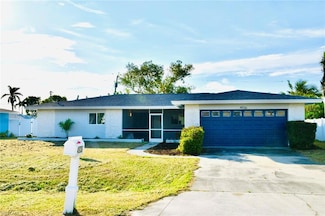 4936 Nassau Ct, Cape Coral, FL 33904