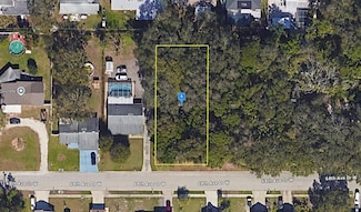 801 68th Avenue Dr W, Bayshore Gardens, FL 34207