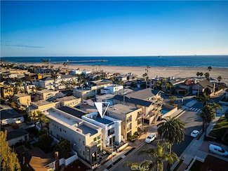 114 2nd St, Seal Beach, CA 90740