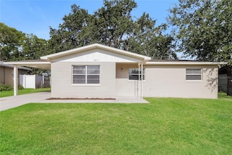5917 April St E, Lakeland, FL 33812