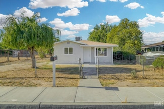 805 Casa Grande St, Bakersfield, CA 93307
