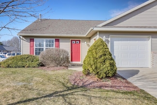 11969 Bush Ct, Holland, MI 49424