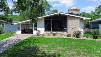 8234 Hickory Ave, Gary, IN 46403