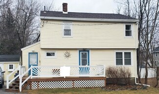 18 Mckinley Ave, Orrington, ME 04474