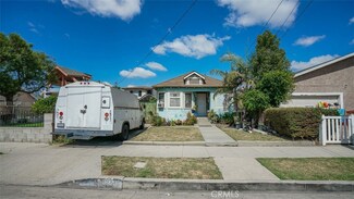 1533 E 84th St, Los Angeles, CA 90001