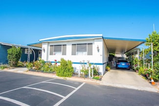 1010 E Bobier Dr Unit 12, Vista, CA 92084