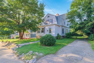 22 Park Ave, Westerly, RI 02891