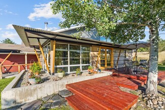 302 Saint Mary Dr, Stevensville, MT 59870
