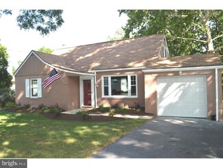 22 Level Rd, Collegeville, PA 19426