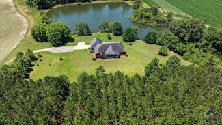 737 Raleigh Cobb Rd, Hawkinsville, GA 31036