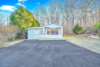 46 Barbara Ave, Prospect, CT 06712