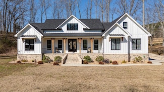 835 Edgewater Way, Jasper, TN 37347