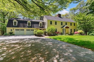 63 Claypit Hill Rd, Wayland, MA 01778