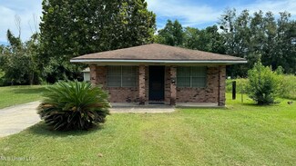 2206 33rd Ave, Gulfport, MS 39501