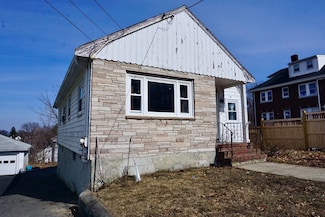 46 Cedrus Ave, Roslindale, MA 02131