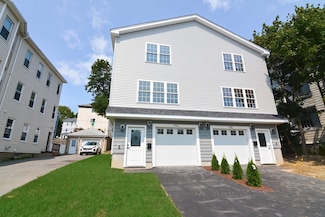 15A Mars St, Worcester, MA 01607