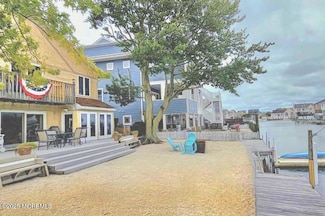 118 Alhama Dr, Brick, NJ 08723