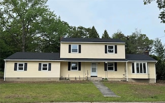 332 Browns Rd, Nesconset, NY 11767