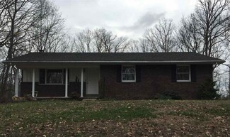 70 E Mistletoe Dr, Santa Claus, IN 47579