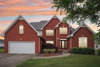754 Mcclain Dr, Clarksville, TN 37040
