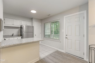 101 Oyster Bay Ct Unit B2, Cary, NC 27513