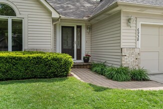 6938 Glenview Ln, Circle Pines, MN 55014