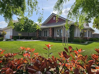 15803 Screaming Eagle Ave, Bakersfield, CA 93314